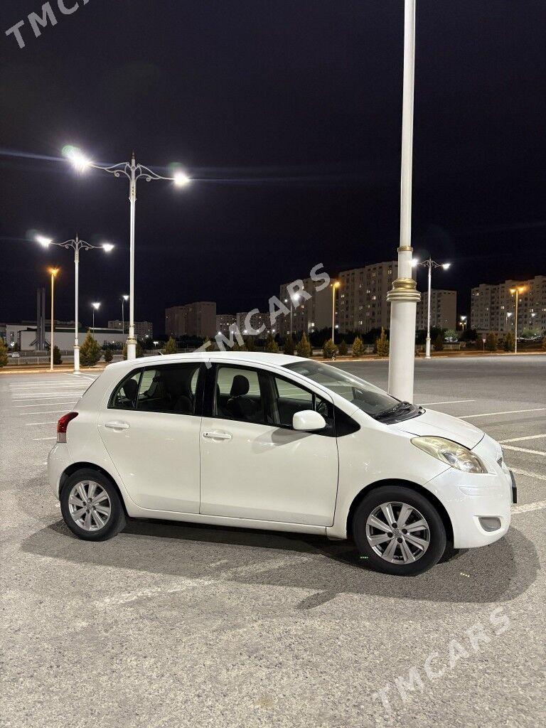 Toyota Yaris 2010 - 117 000 TMT - Ашхабад - img 2