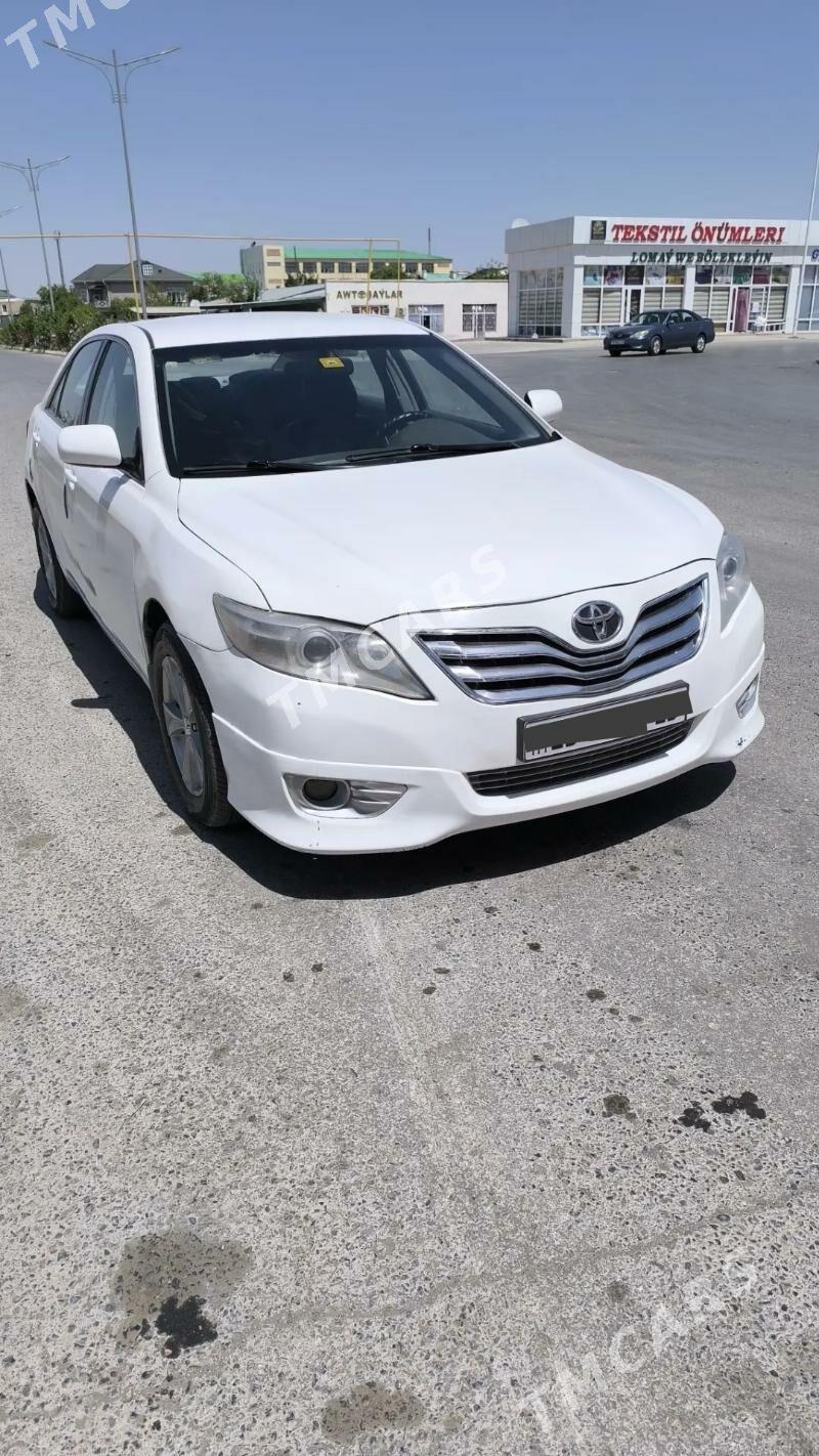 Toyota Camry 2010 - 140 000 TMT - Туркменабат - img 4