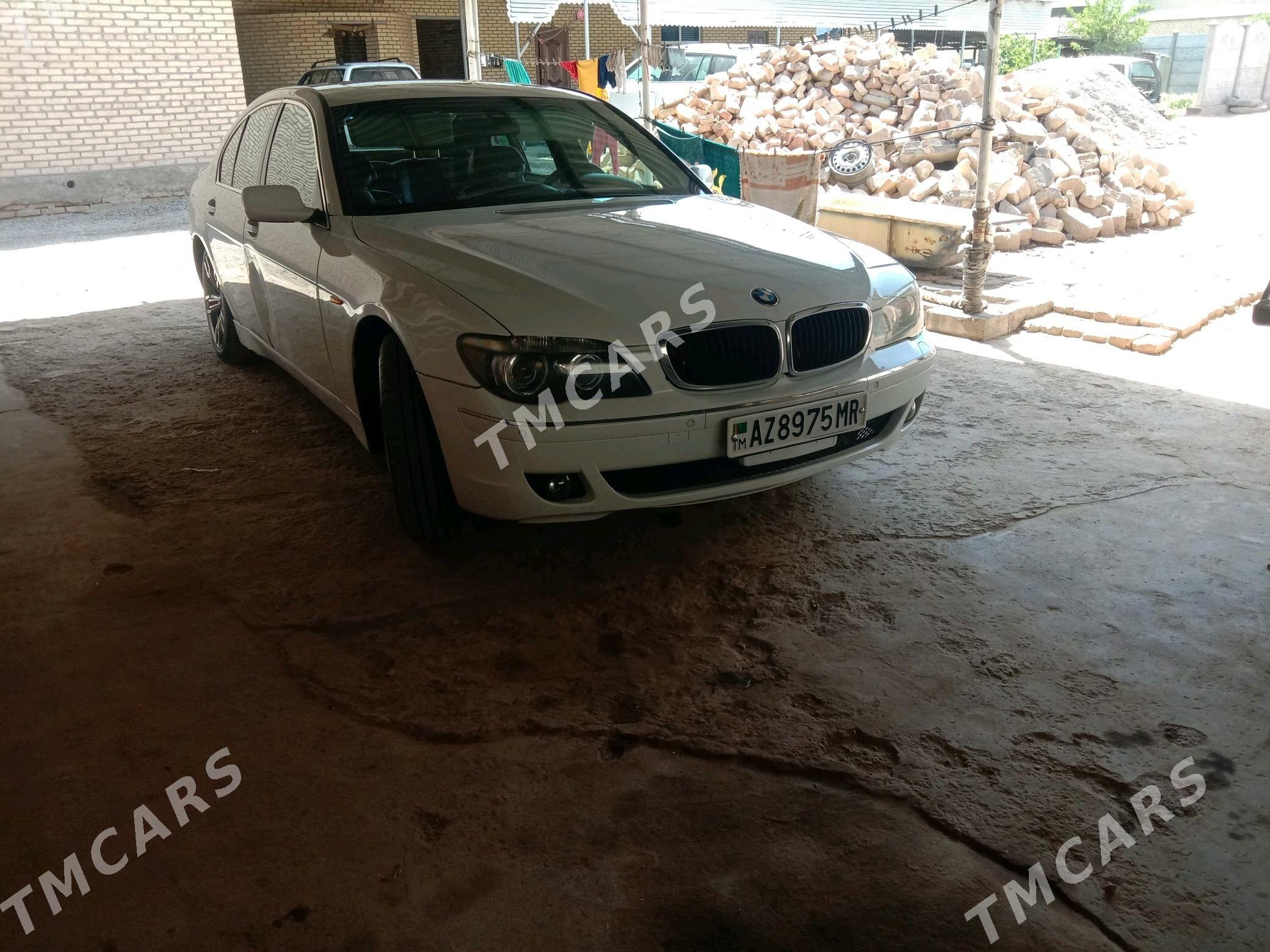 BMW 745 2002 - 120 000 TMT - Мары - img 3