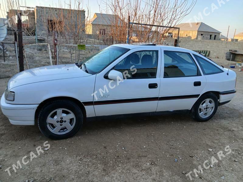 Opel Vectra 1992 - 32 000 TMT - Джебел - img 5