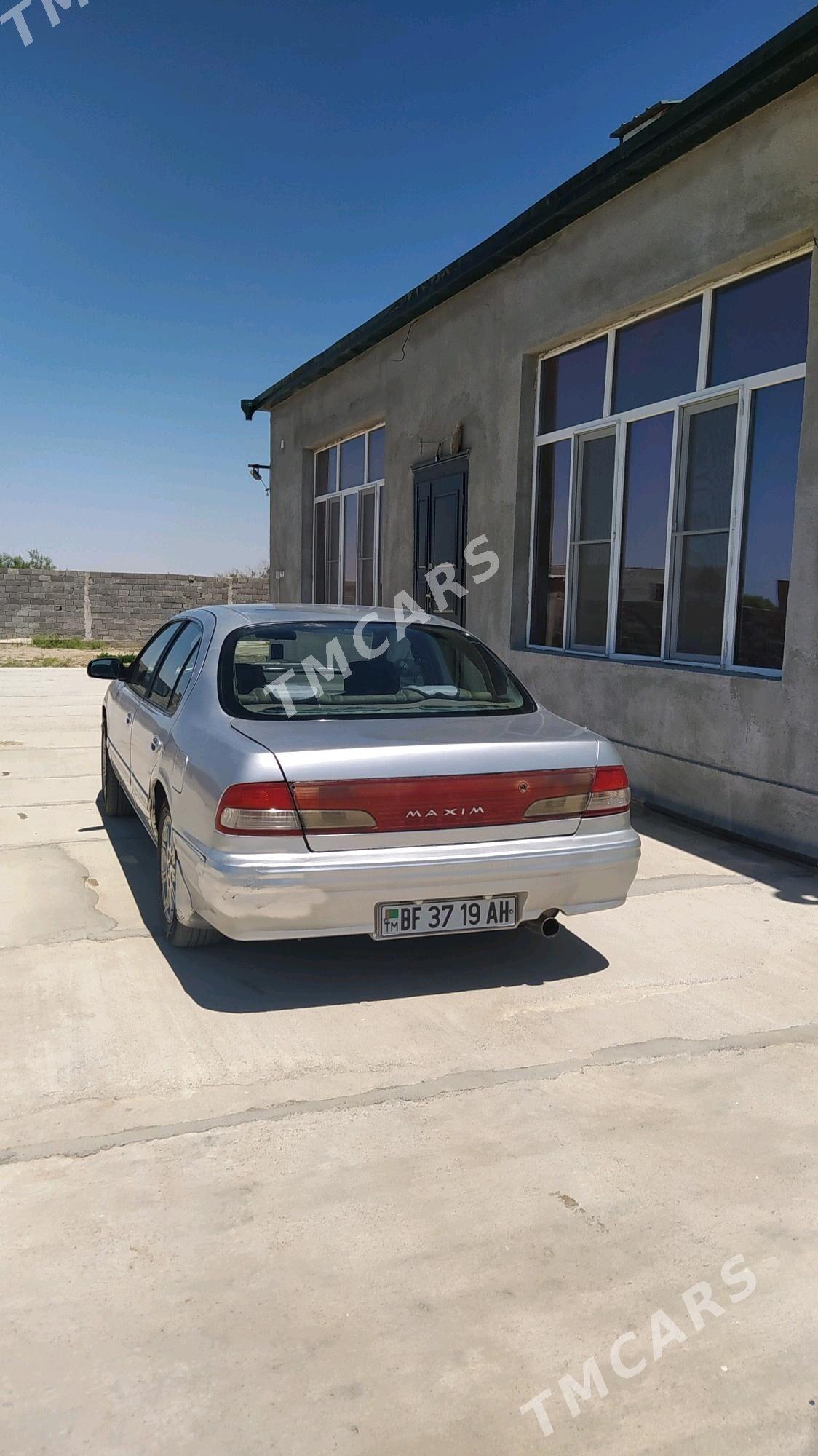 Nissan Maxima 1999 - 55 000 TMT - Babadaýhan - img 3