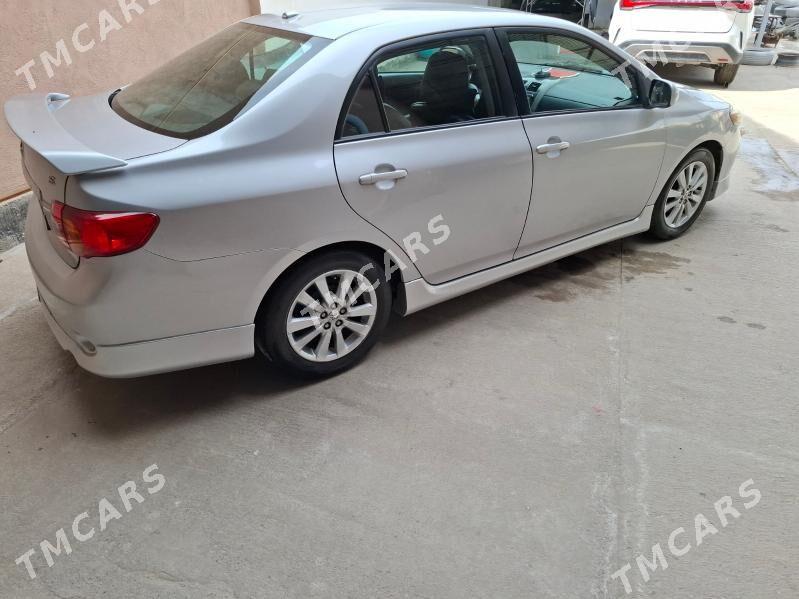 Toyota Corolla 2010 - 128 000 TMT - Türkmenabat - img 4