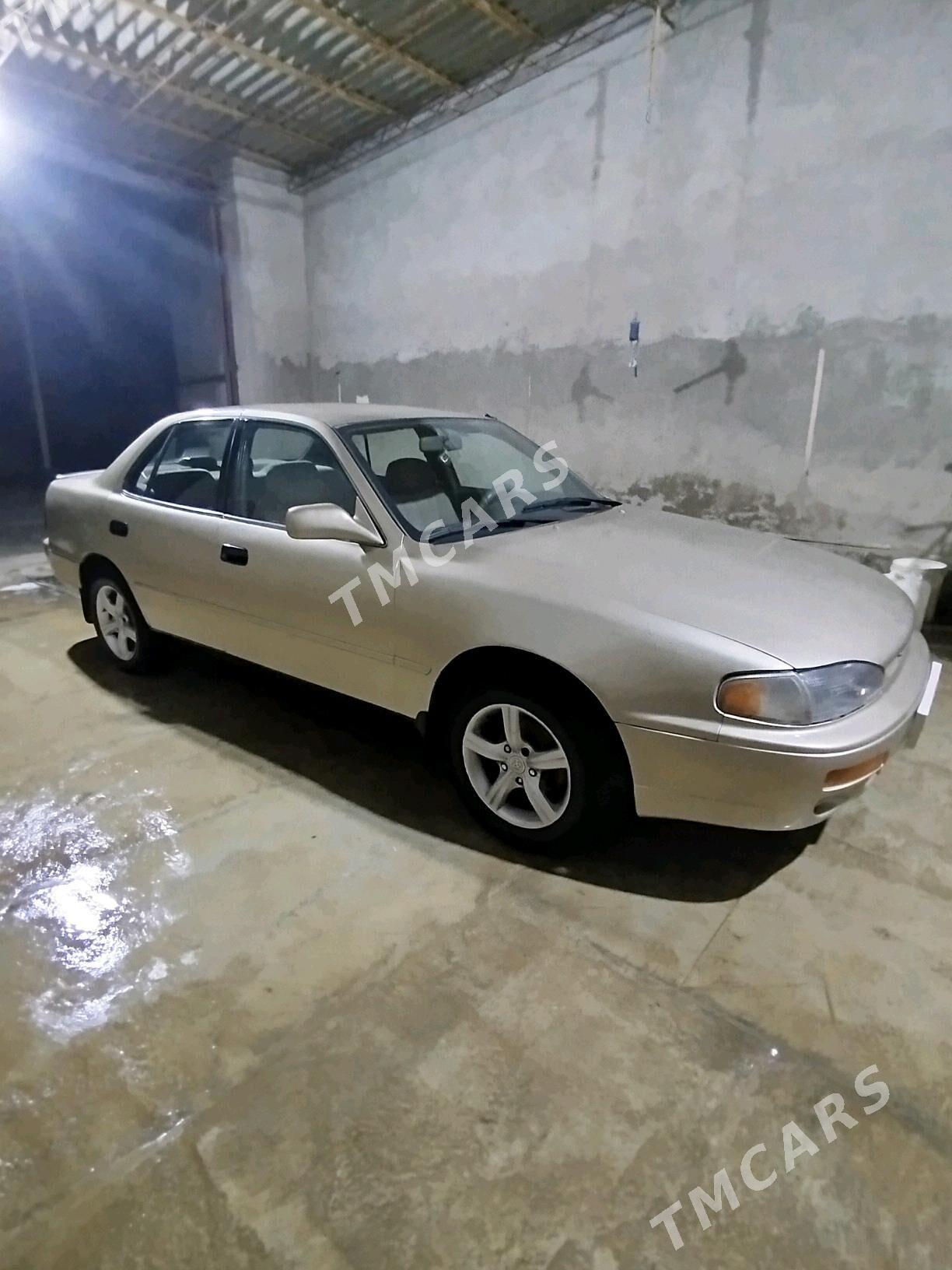 Toyota Camry 1995 - 64 000 TMT - Чарджоу - img 4