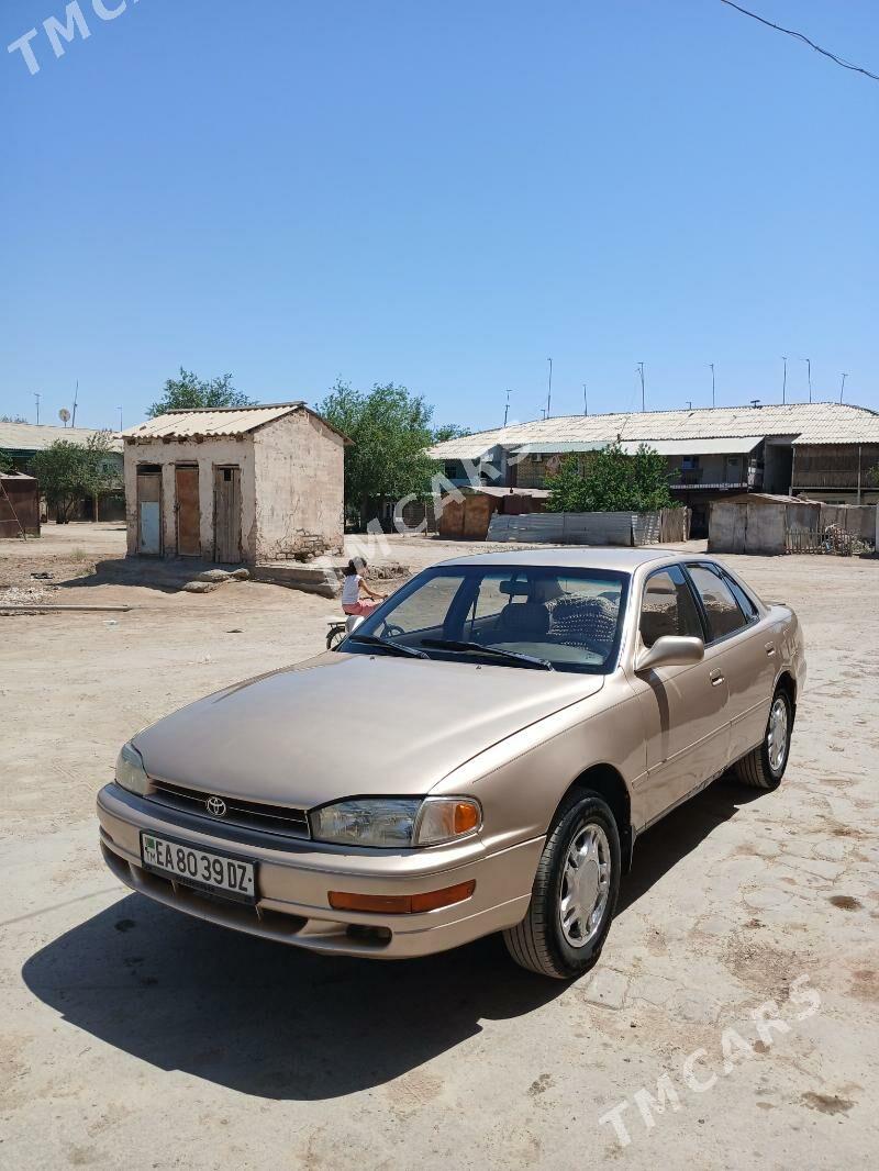 Toyota Camry 1994 - 90 000 TMT - Köneürgenç - img 3