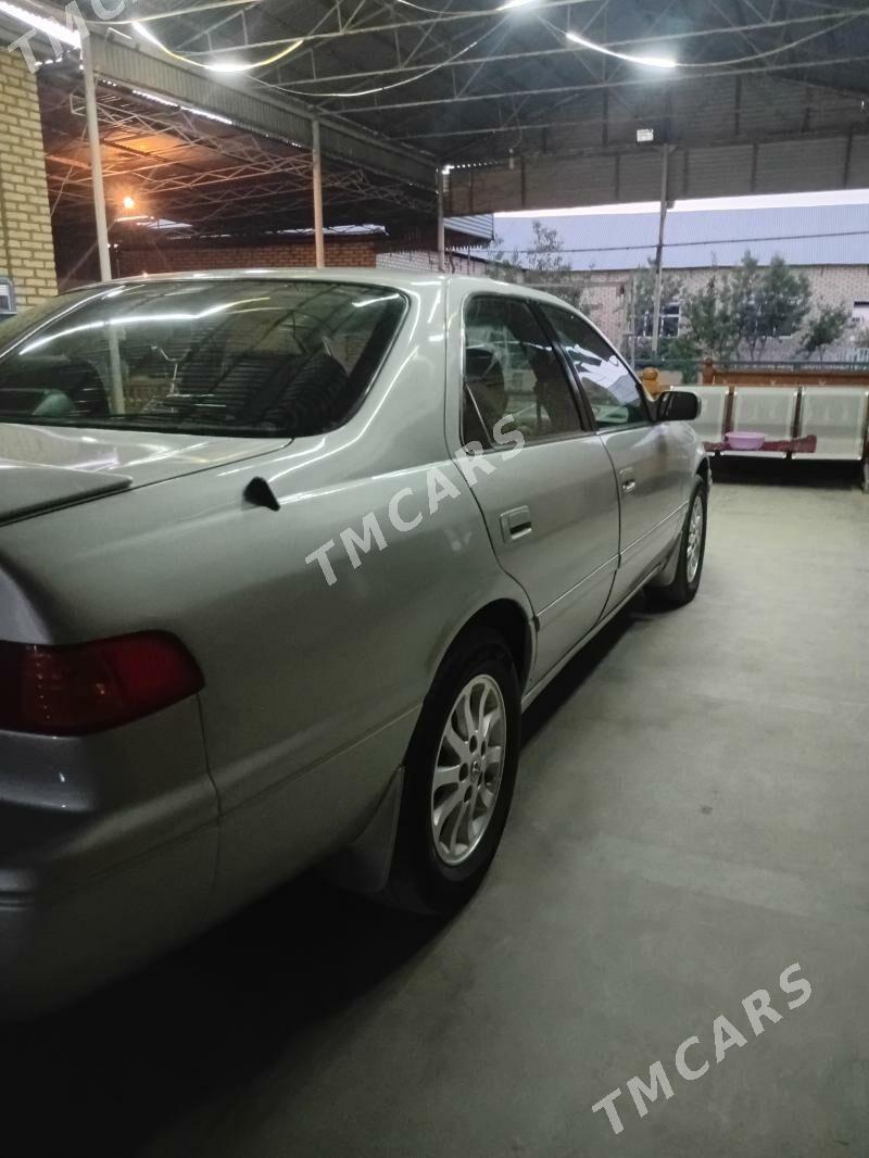 Toyota Camry 1999 - 130 000 TMT - Mary - img 2
