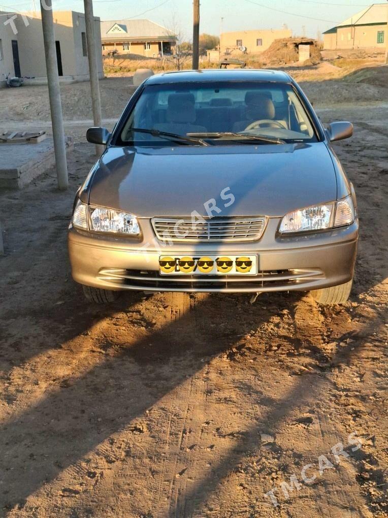 Toyota Camry 1998 - 95 000 TMT - етр. Туркменбаши - img 2