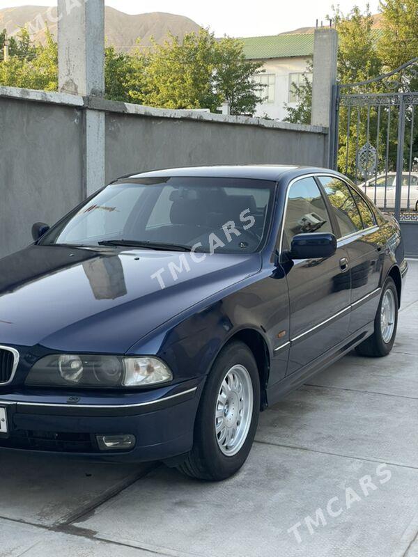 BMW E39 1998 - 84 000 TMT - Балканабат - img 5
