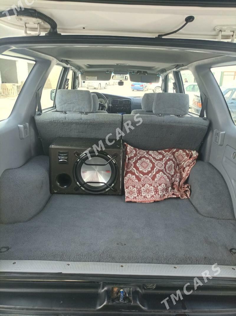 Toyota 4Runner 2001 - 180 000 TMT - Хазар - img 5