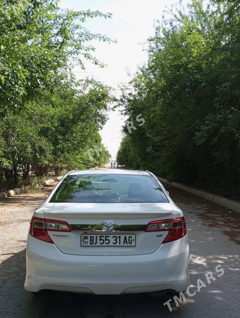 Toyota Camry 2014 - 220 000 TMT - Aşgabat - img 3