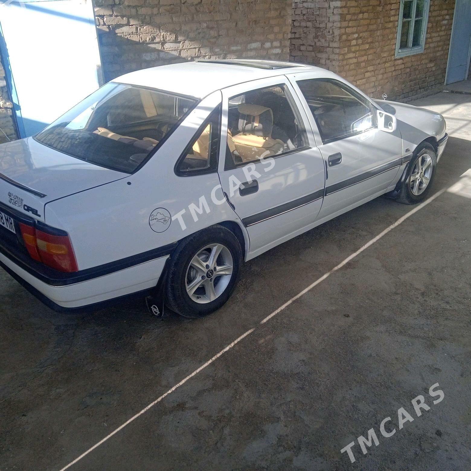 Opel Vectra 1992 - 35 000 TMT - Байрамали - img 6