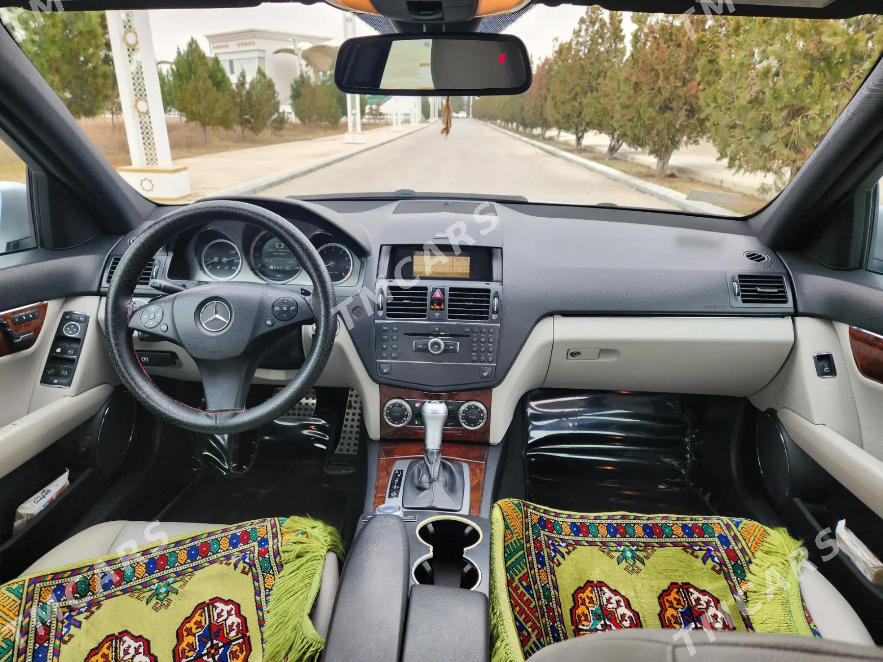 Mercedes-Benz C350 2009 - 180 000 TMT - Бедев - img 2