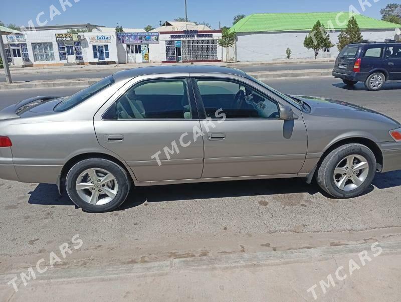 Toyota Camry 2001 - 130 000 TMT - Мургап - img 2