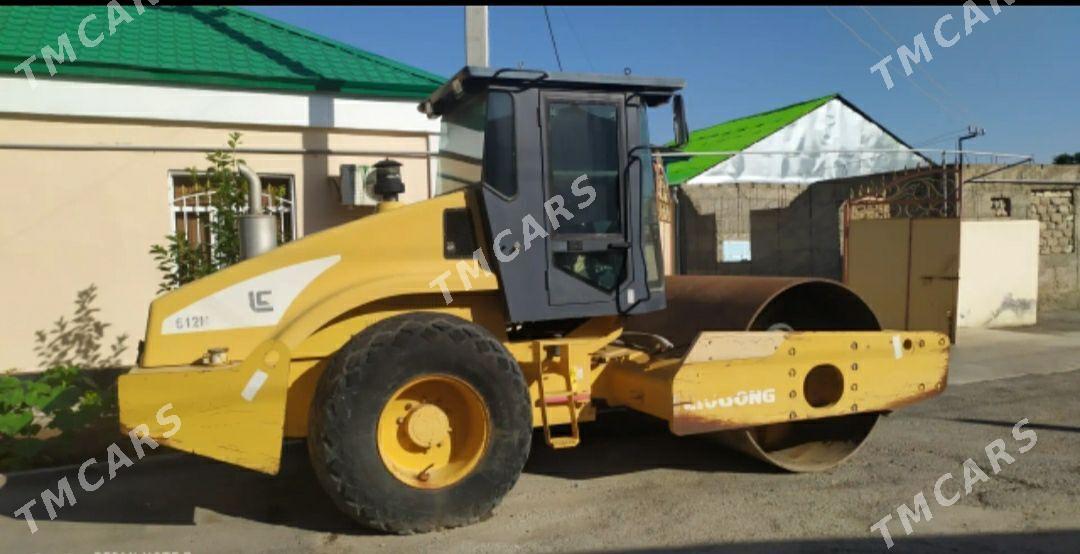 LiuGong Roller 2012 - 460 000 TMT - Ашхабад - img 2