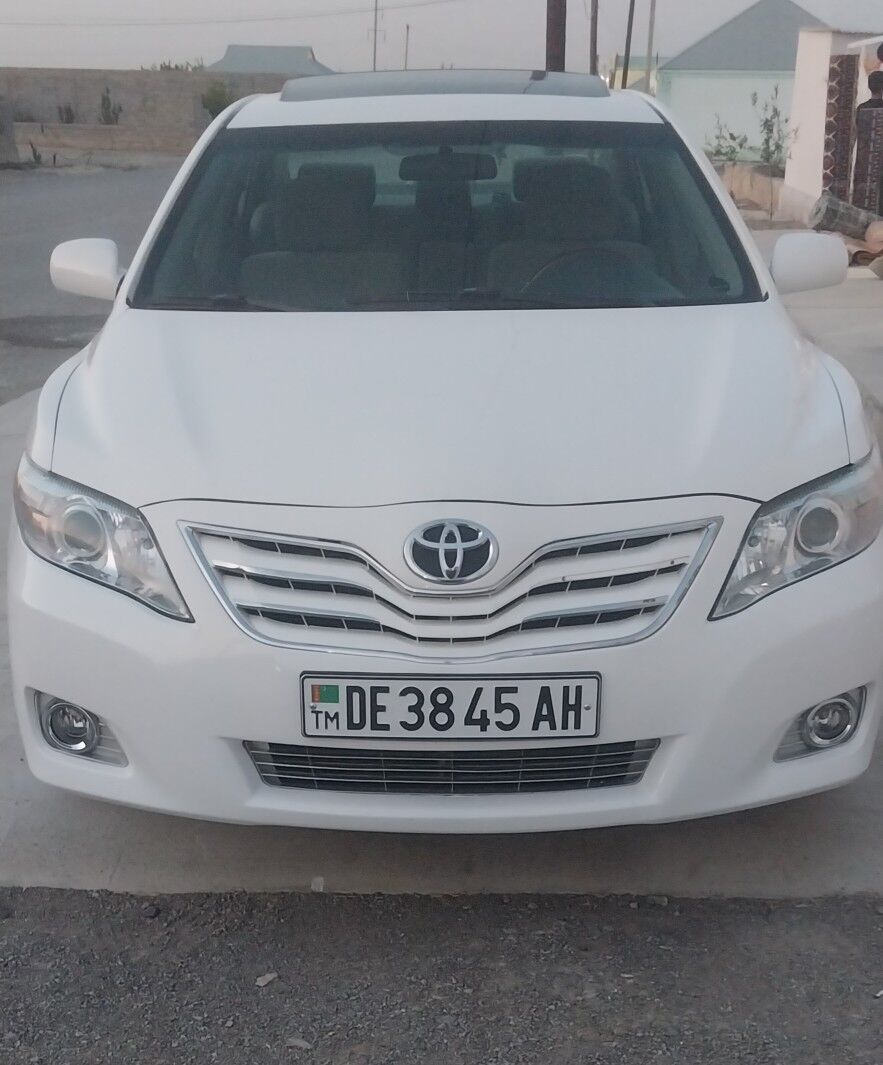 Toyota Camry 2010 - 167 000 TMT - Bäherden - img 8