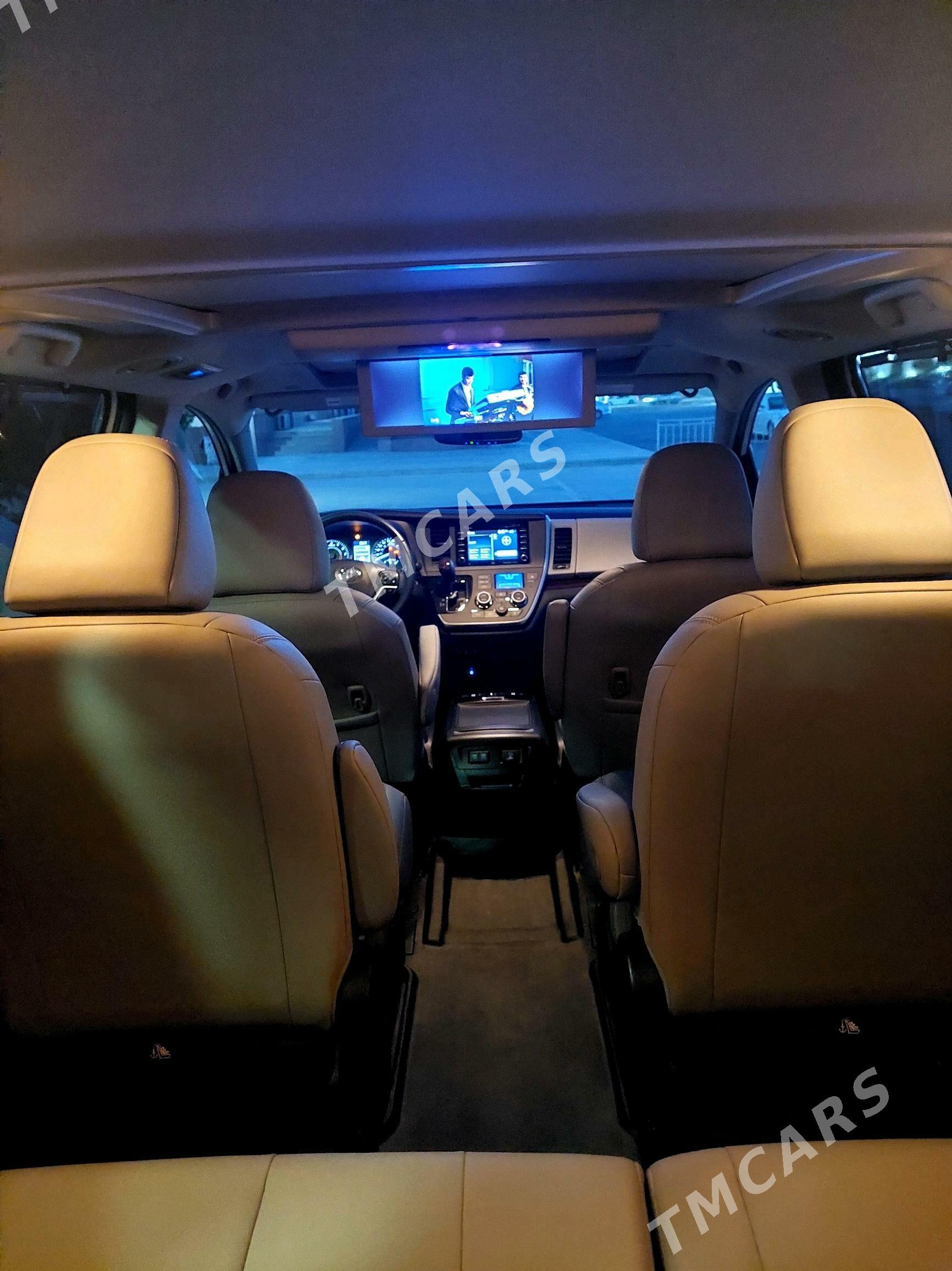 Toyota Sienna 2020 - 630 000 TMT - Aşgabat - img 9