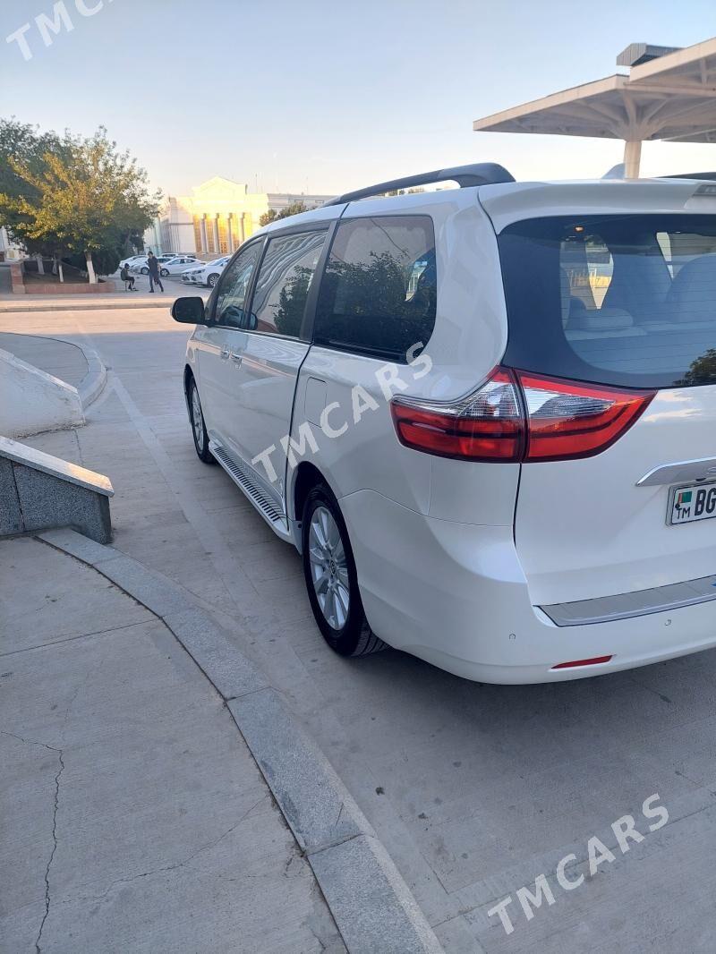 Toyota Sienna 2020 - 630 000 TMT - Aşgabat - img 4