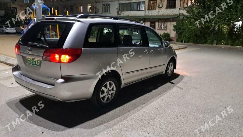 Toyota Sienna 2004 - 190 000 TMT - Aşgabat - img 5