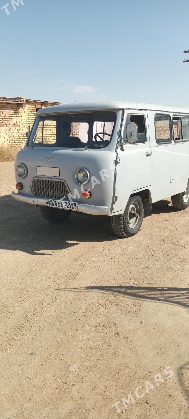 UAZ 452 1981 - 26 000 TMT - Байрамали - img 3