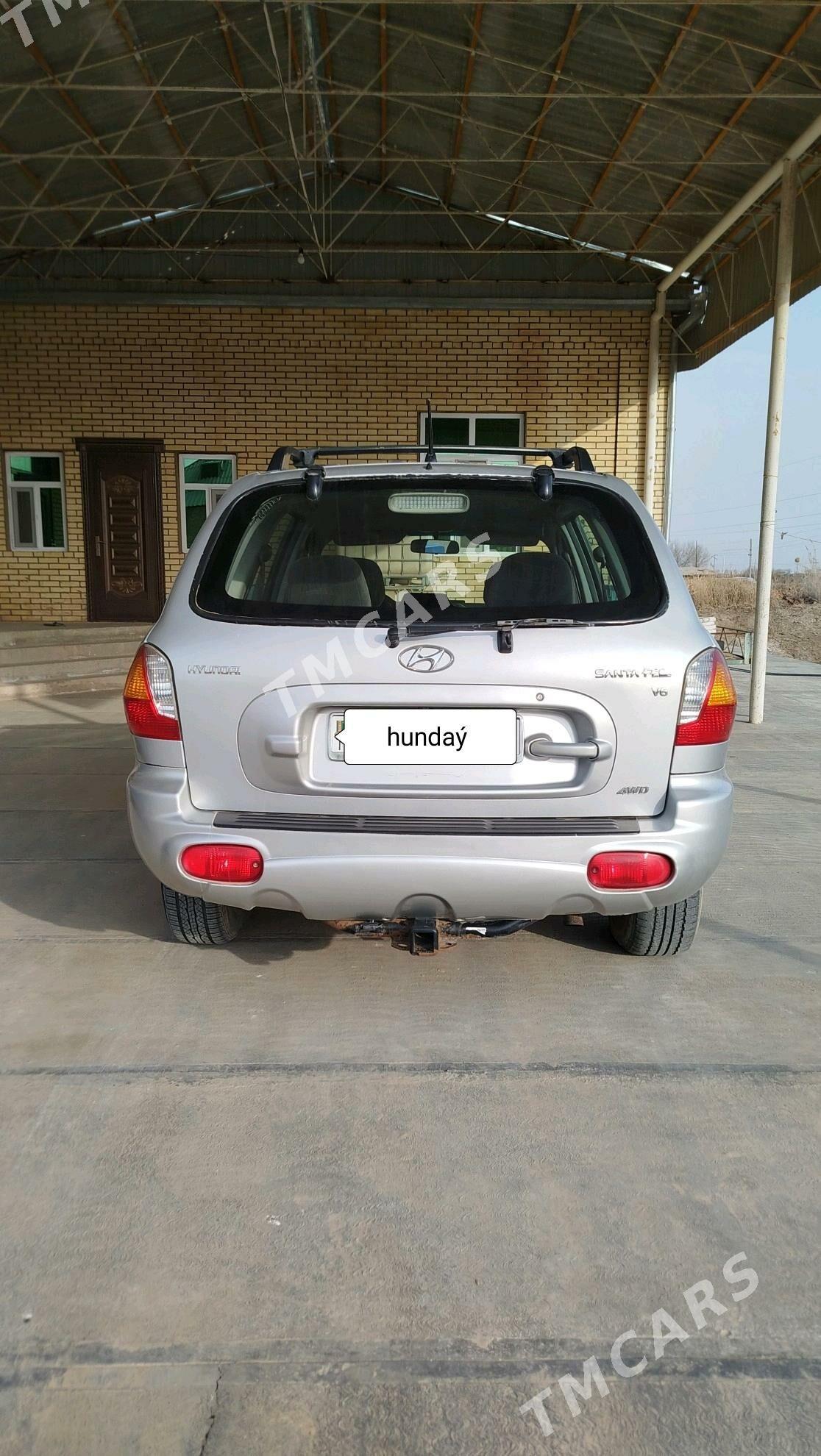 Hyundai Santa Fe 2004 - 100 000 TMT - Байрамали - img 4