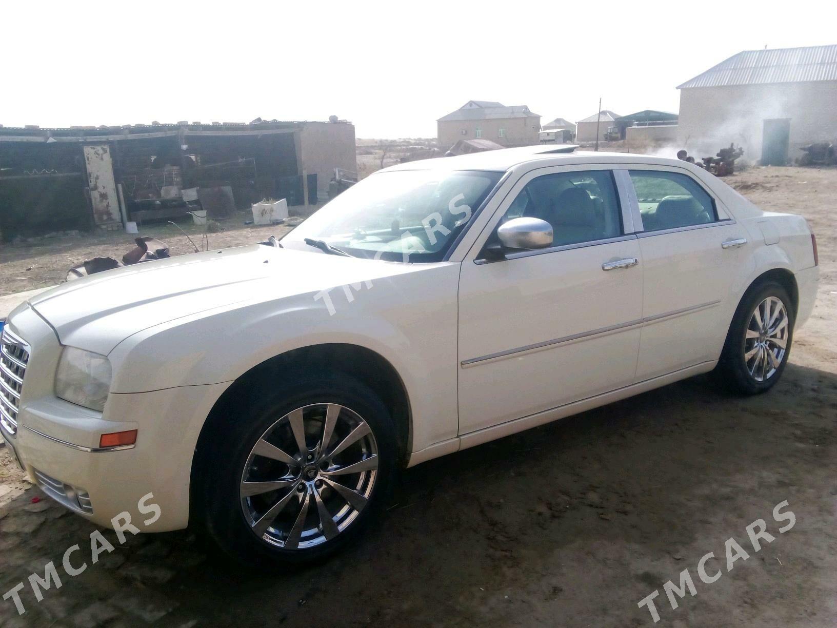 Chrysler 300 2008 - 110 000 TMT - Babadaýhan - img 2