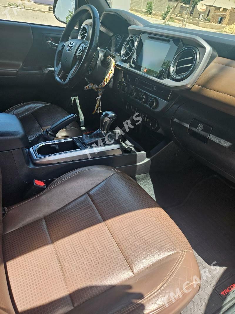 Toyota Tacoma 2016 - 410 000 TMT - Aşgabat - img 4