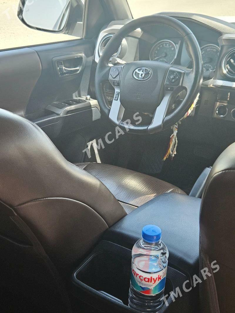 Toyota Tacoma 2016 - 410 000 TMT - Aşgabat - img 5