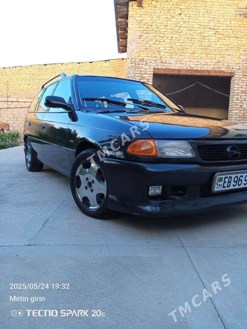Opel Astra 1994 - 36 000 TMT - Чарджоу - img 2
