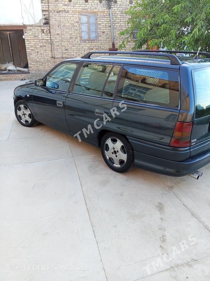 Opel Astra 1994 - 36 000 TMT - Чарджоу - img 4