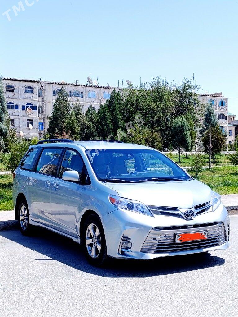 Toyota Sienna 2020 - 315 000 TMT - Kerki - img 5