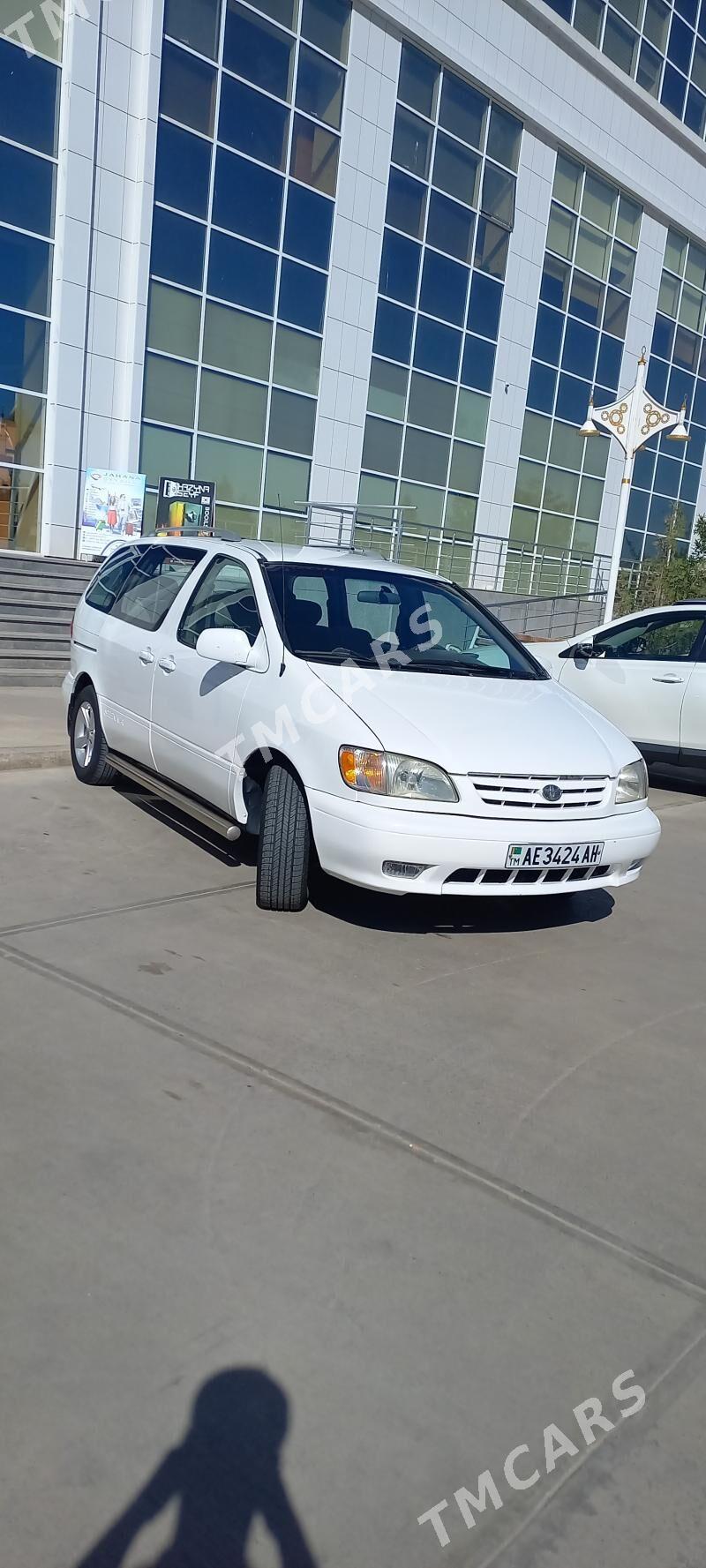 Toyota Sienna 2002 - 150 000 TMT - Aşgabat - img 4