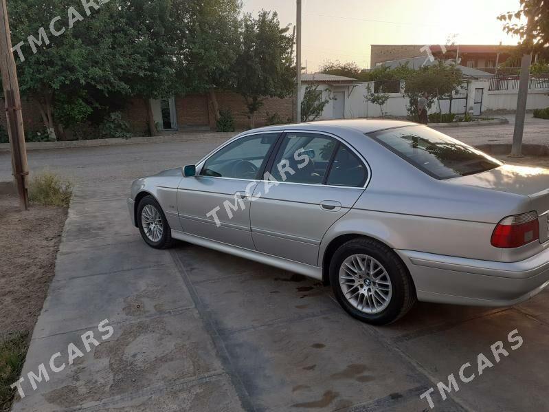 BMW 530 2002 - 130 000 TMT - Байрамали - img 3