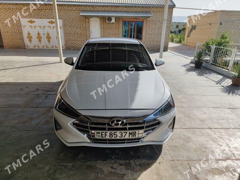 Hyundai Elantra 2020 - 210 000 TMT - Мары - img 5