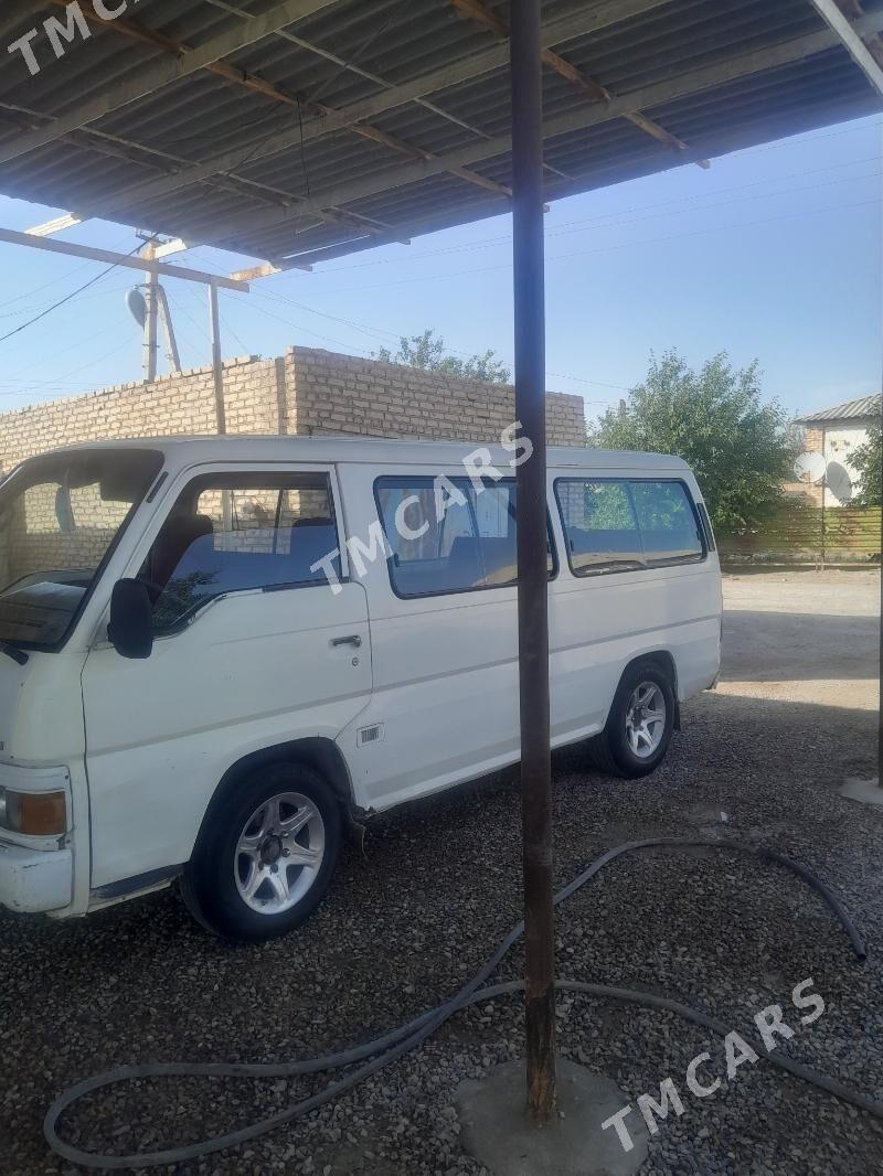 Toyota Hiace 1998 - 55 000 TMT - Mary - img 4