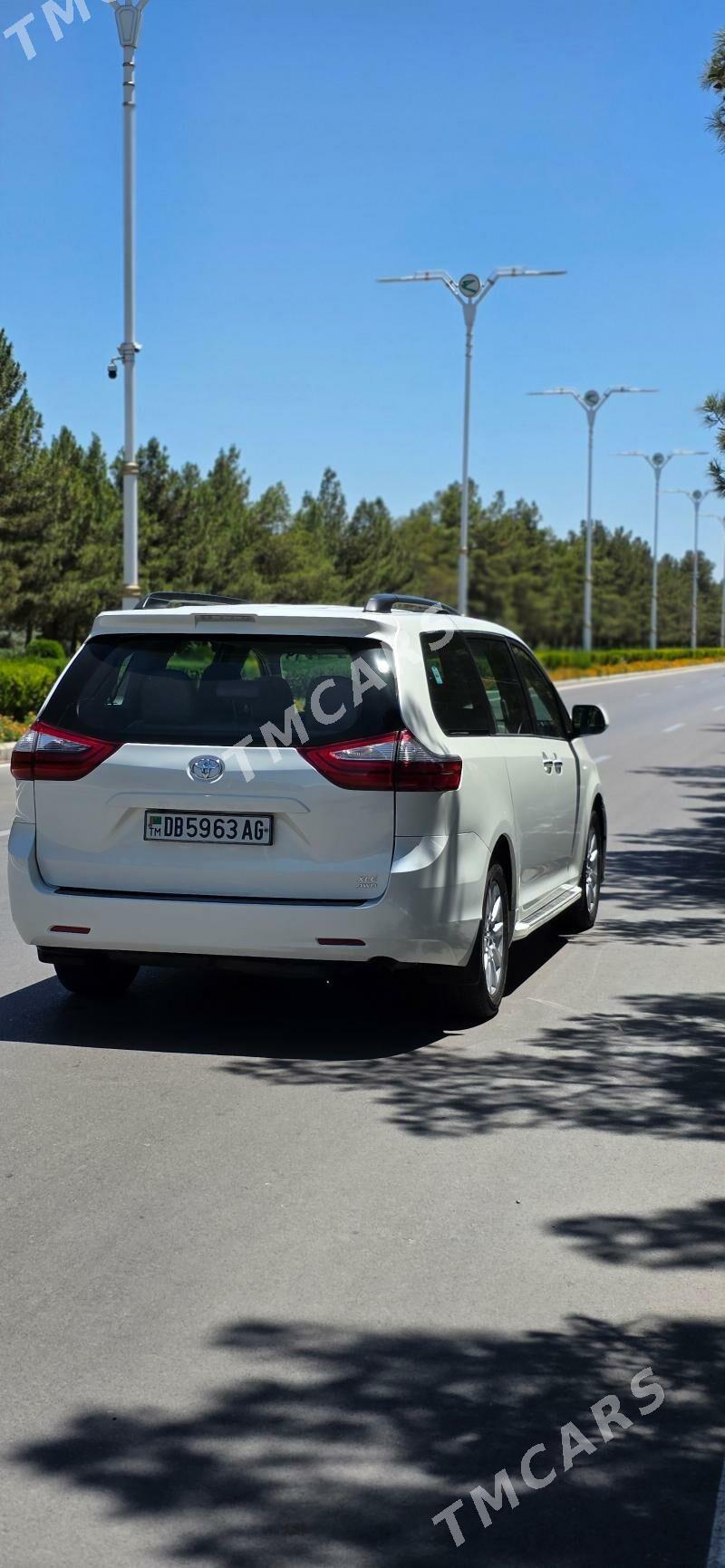 Toyota Sienna 2020 - 398 000 TMT - Hitrowka - img 6