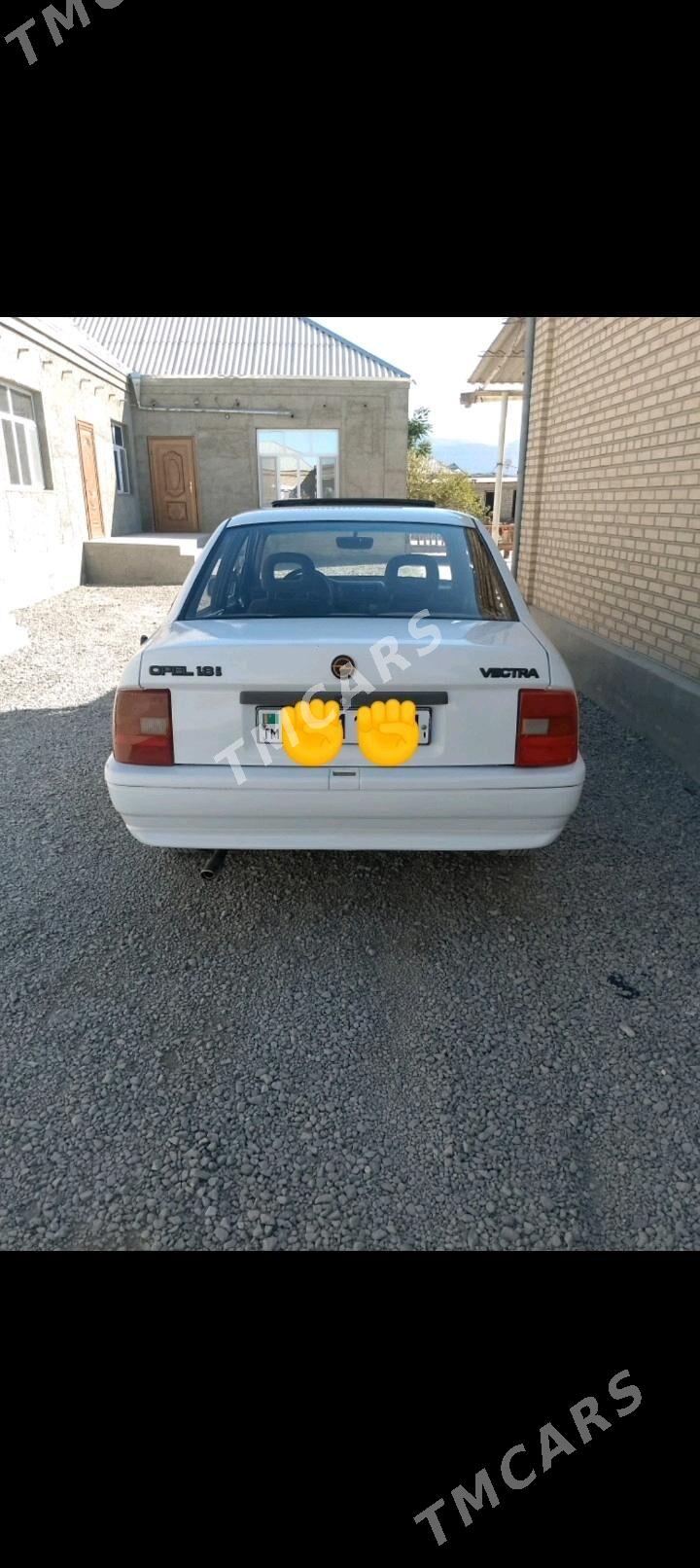 Opel Vectra 1992 - 35 000 TMT - Бахарден - img 2