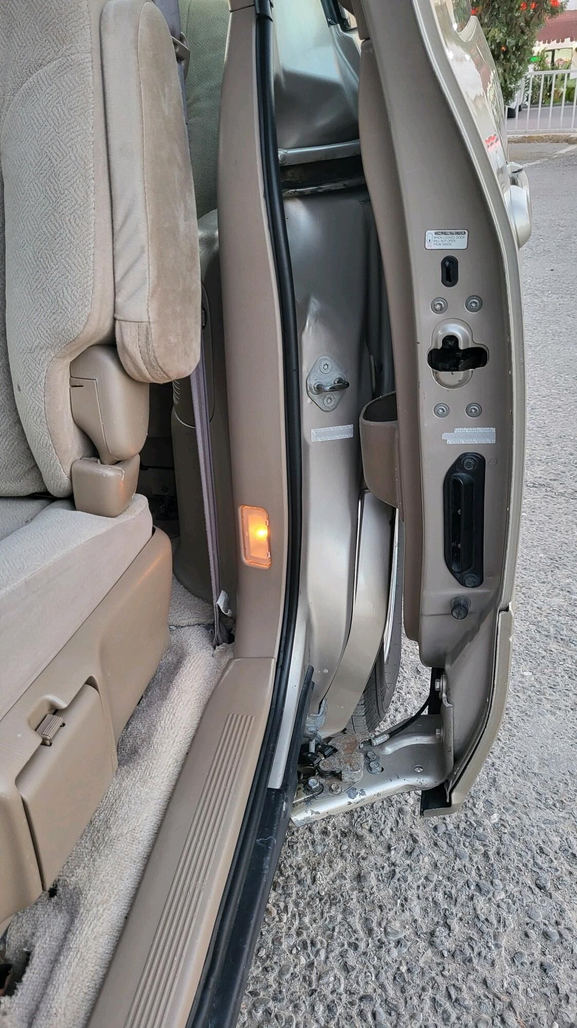 Toyota Sienna 2002 - 157 000 TMT - Мир 1 - img 10