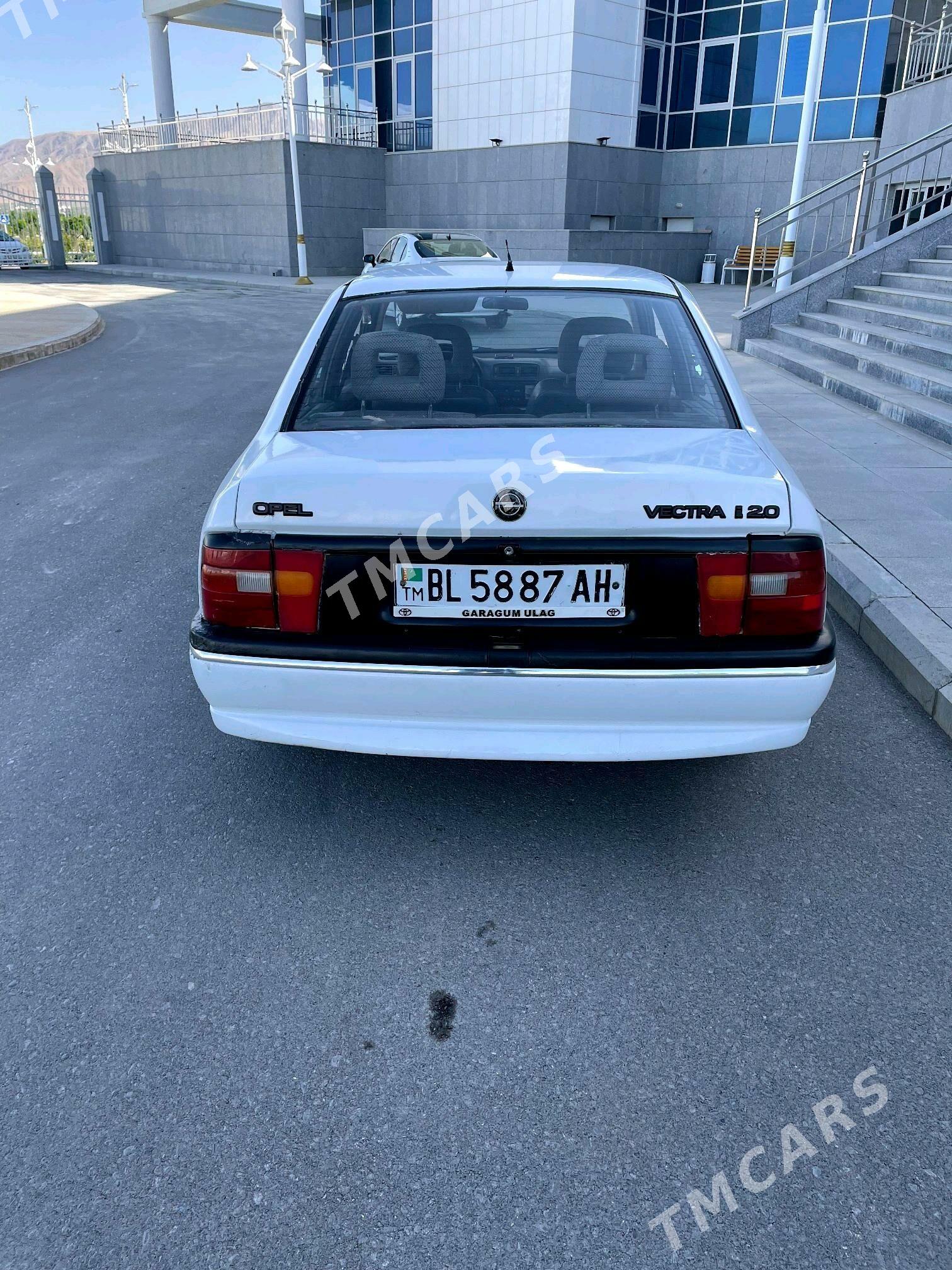 Opel Vectra 1993 - 30 000 TMT - Бахарден - img 4