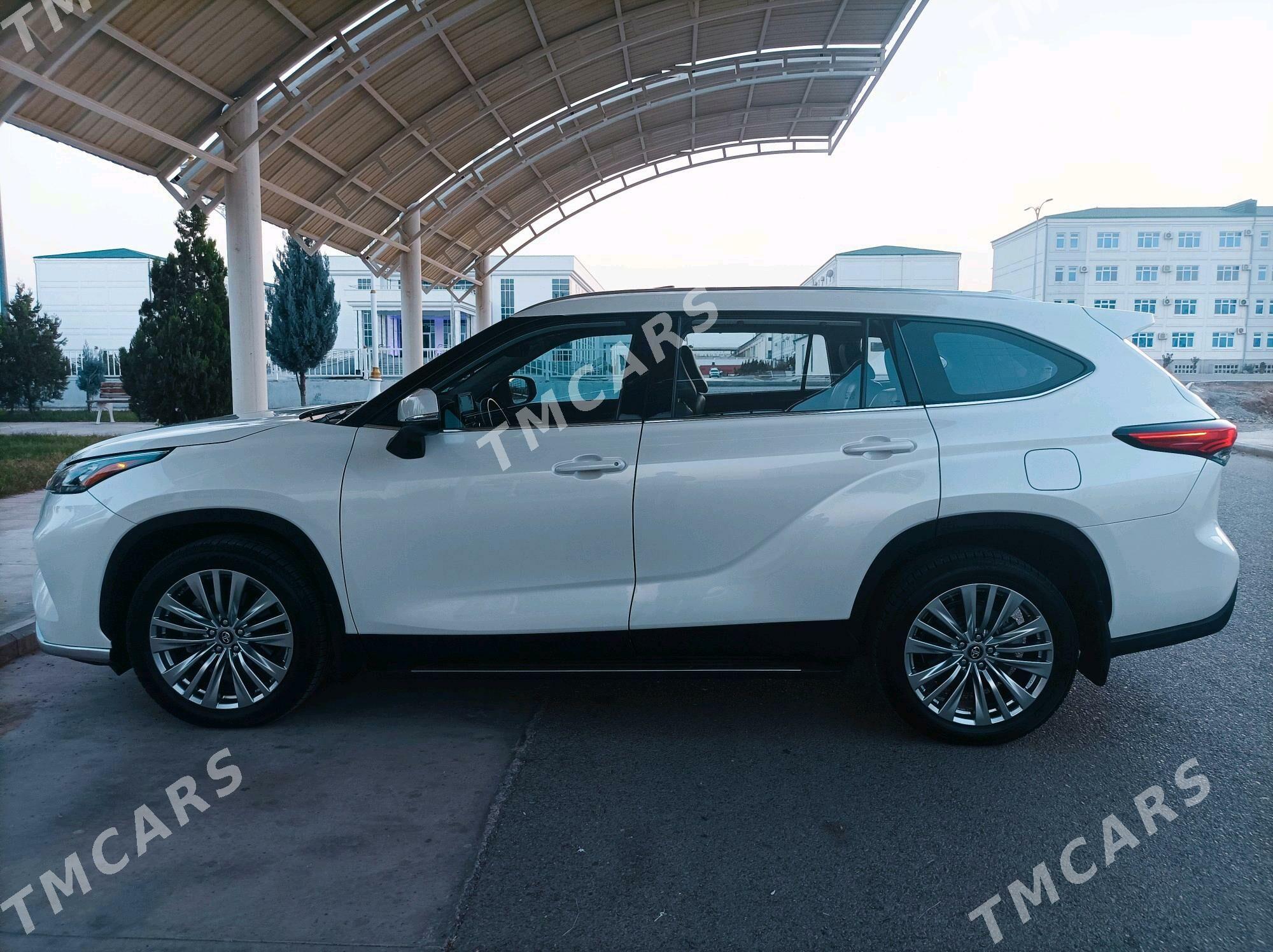 Toyota Highlander 2020 - 605 000 TMT - Aşgabat - img 3