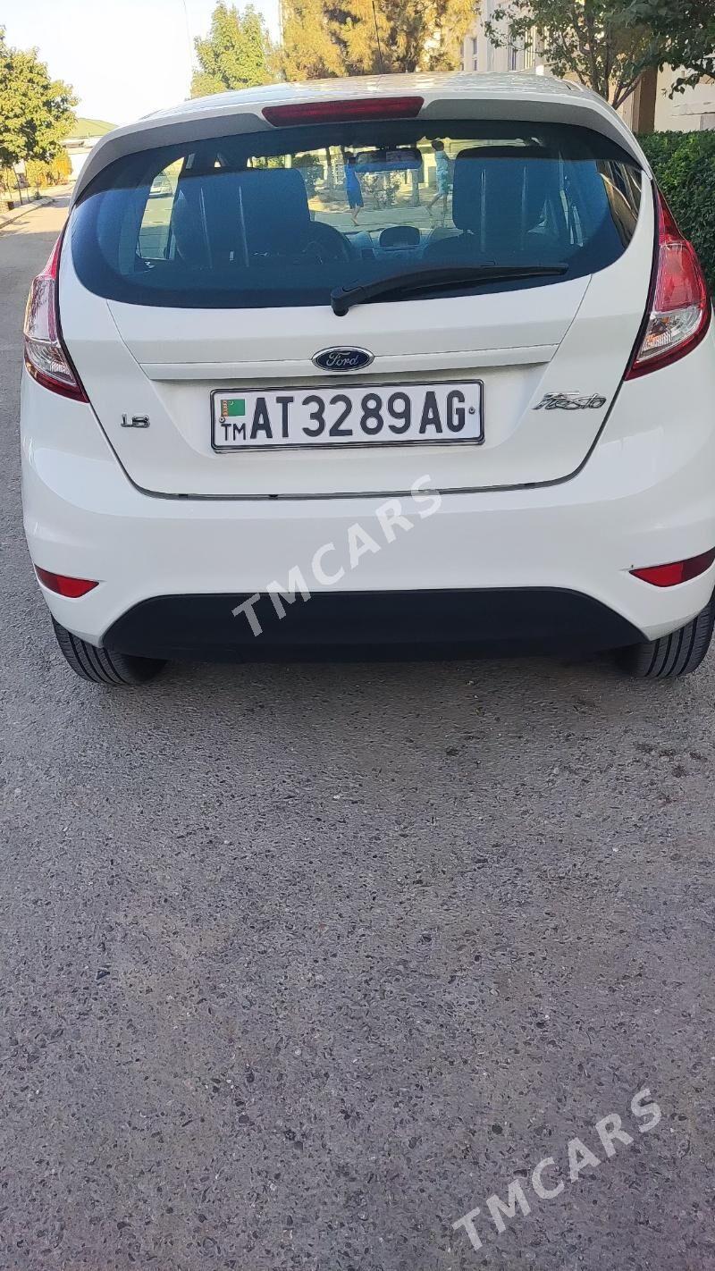 Ford Fiesta 2013 - 120 000 TMT - Büzmeýin - img 2