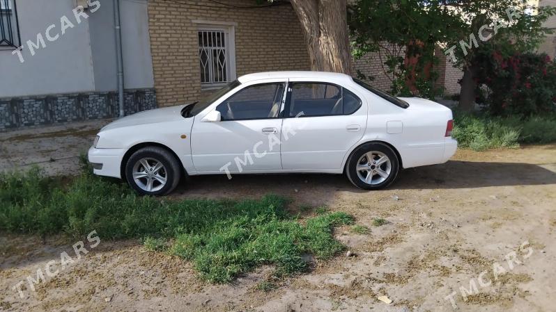 Toyota Camry 1996 - 50 000 TMT - Мары - img 3