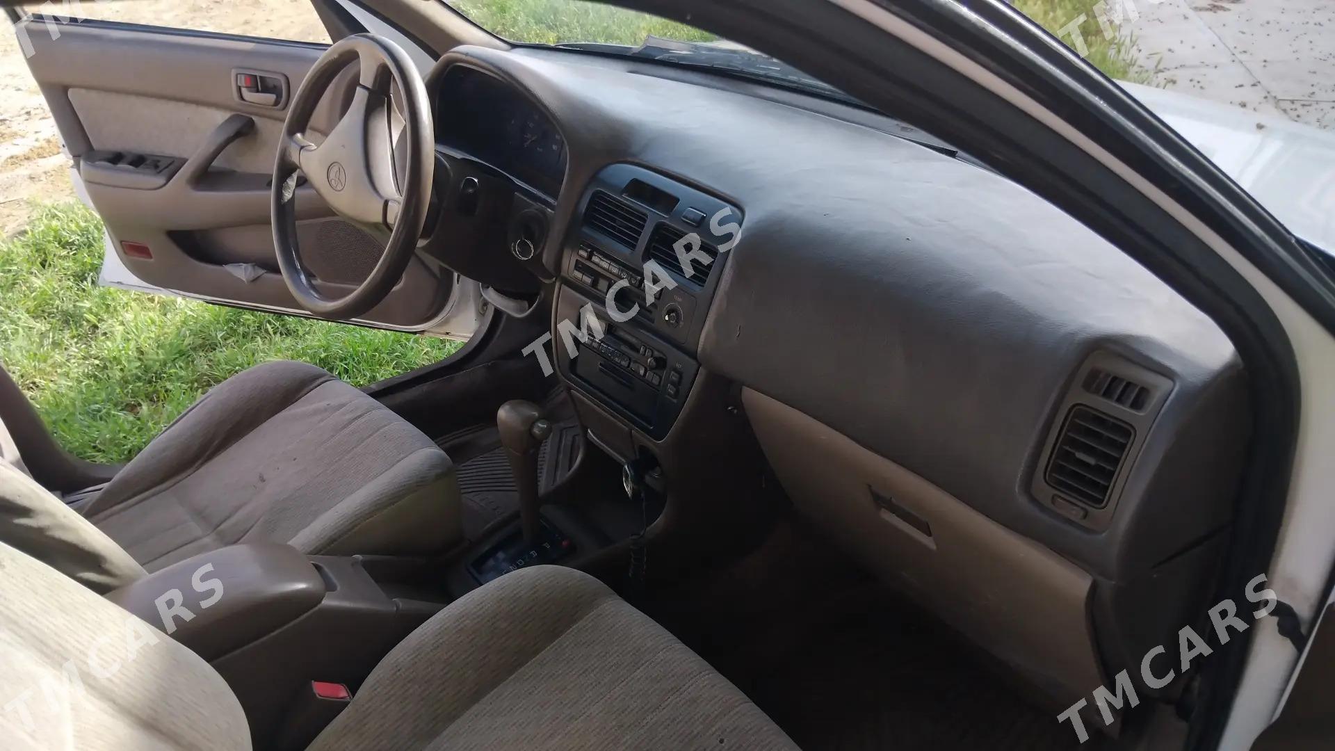 Toyota Camry 1996 - 50 000 TMT - Мары - img 7