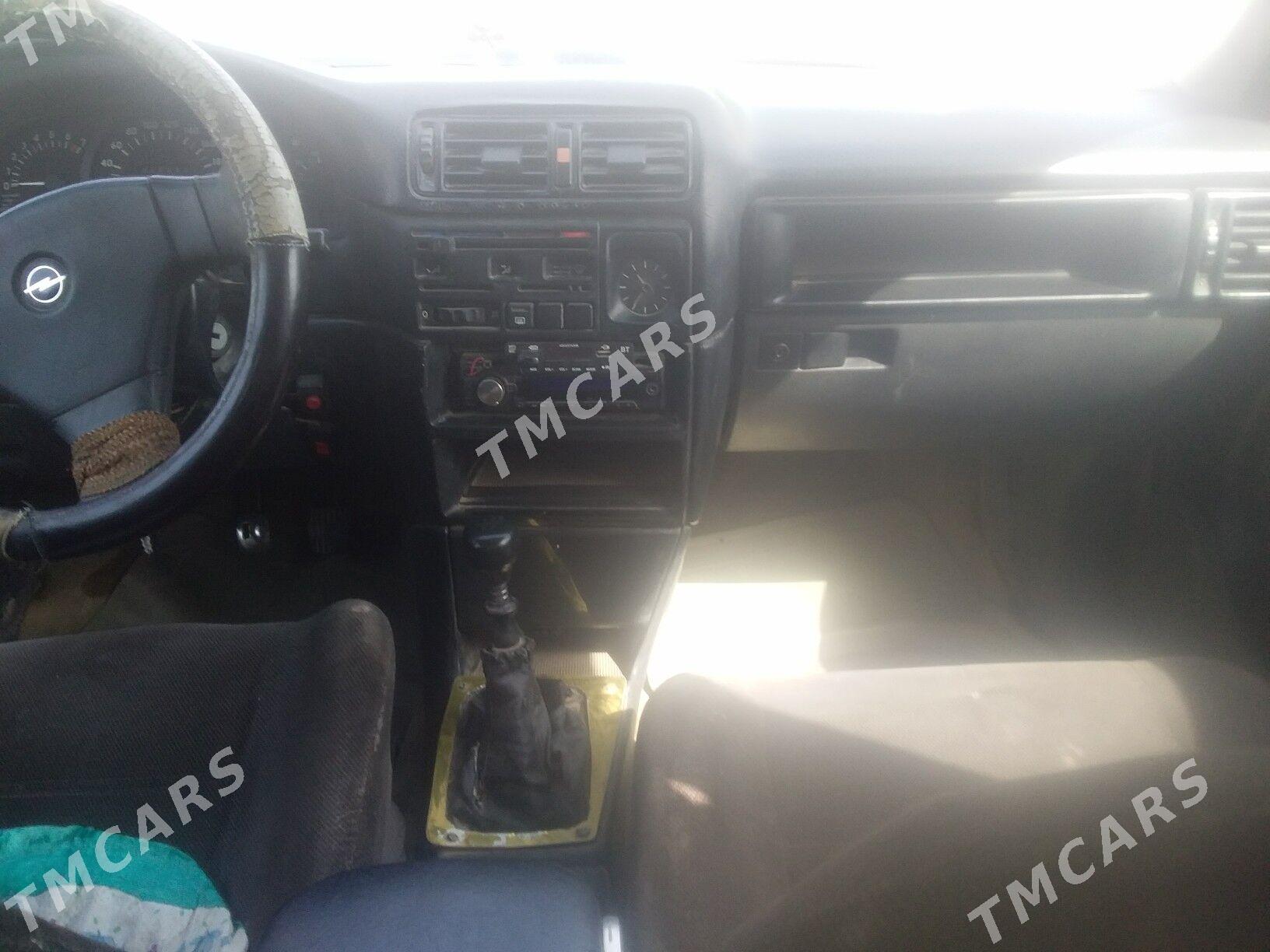 Opel Vectra 1992 - 20 000 TMT - Sakarçäge - img 2