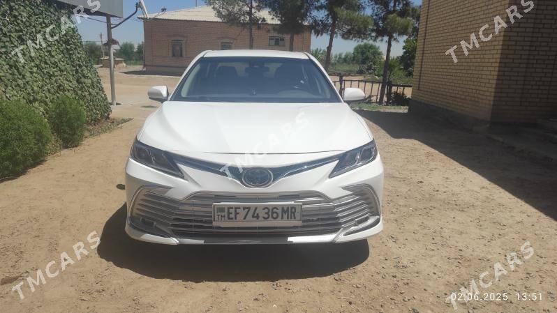 Toyota Camry 2019 - 400 000 TMT - Мары - img 4