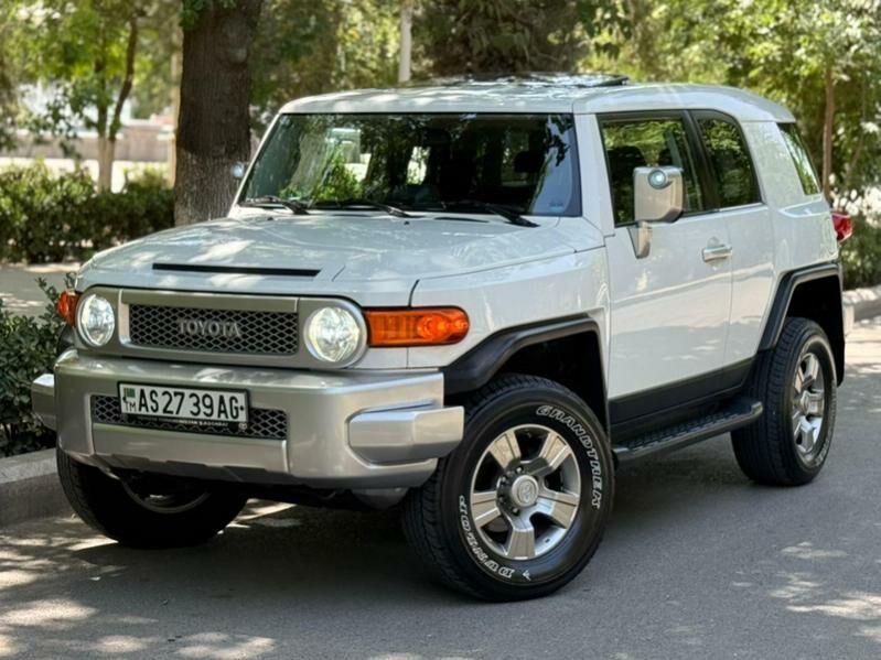 Toyota FJ Cruiser 2008 - 450 000 TMT - Aşgabat - img 6