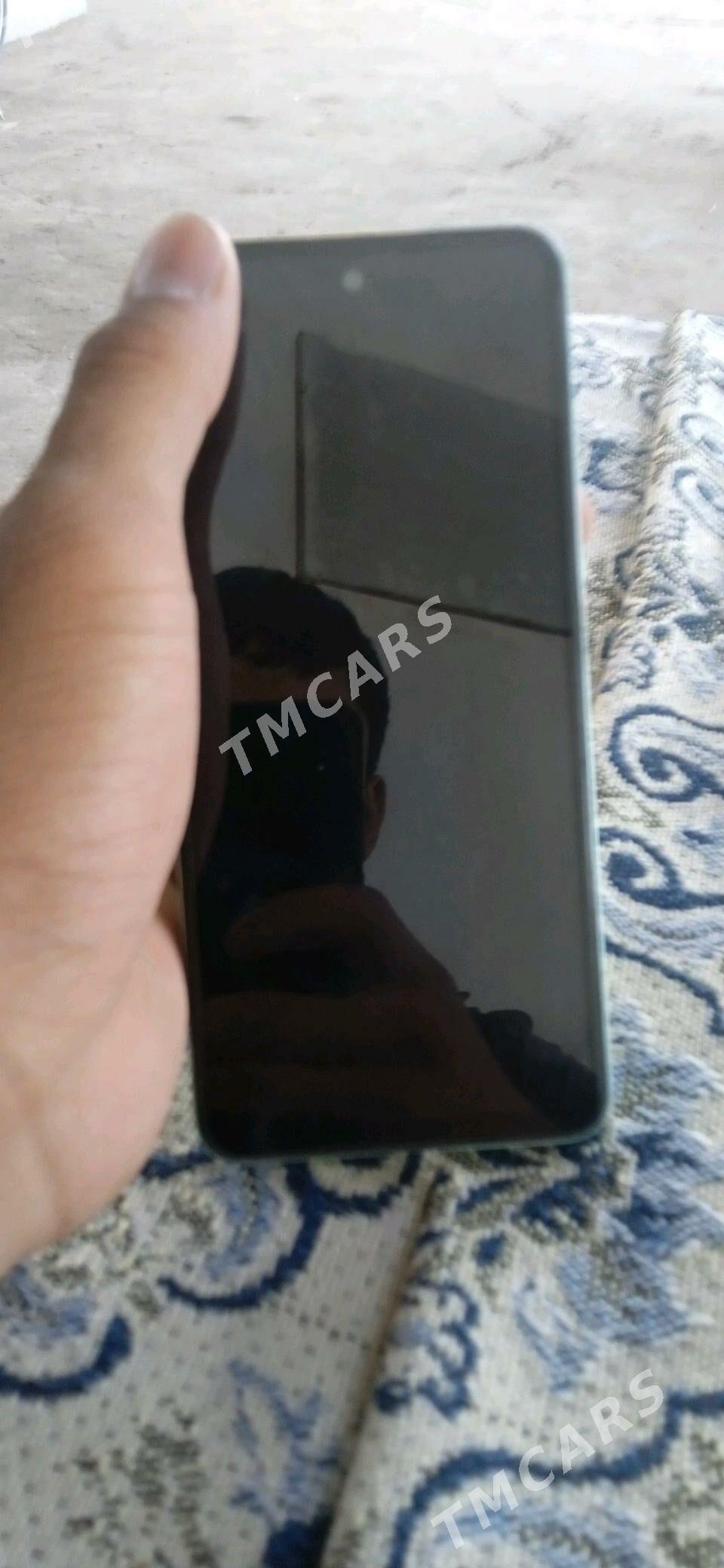 infinix smart 8 - Halaç - img 3