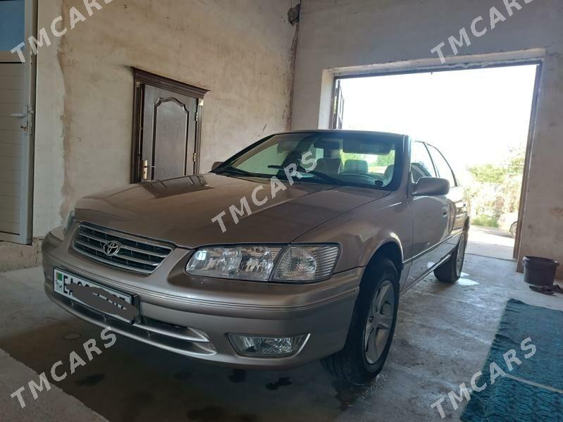 Toyota Camry 2001 - 147 000 TMT - Кёнеургенч - img 3