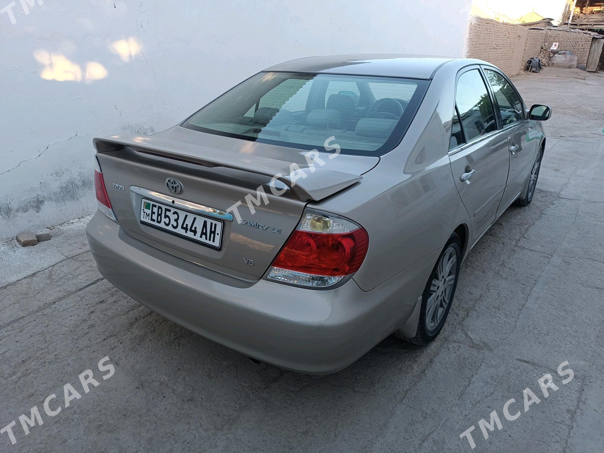 Toyota Camry 2005 - 177 000 TMT - Теджен - img 3