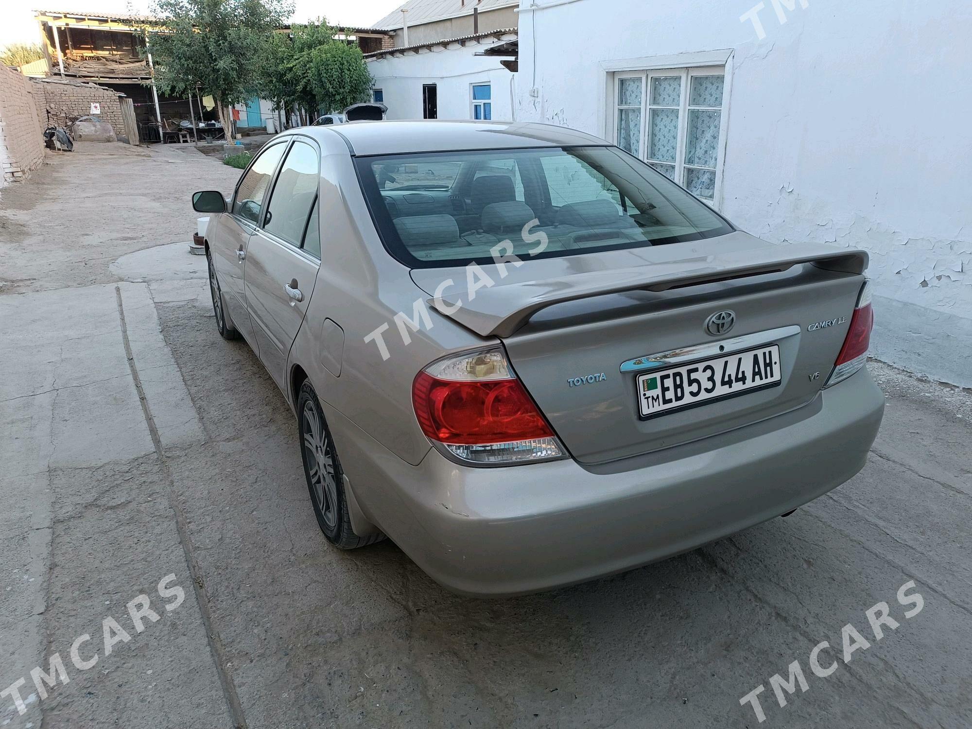 Toyota Camry 2005 - 177 000 TMT - Теджен - img 4