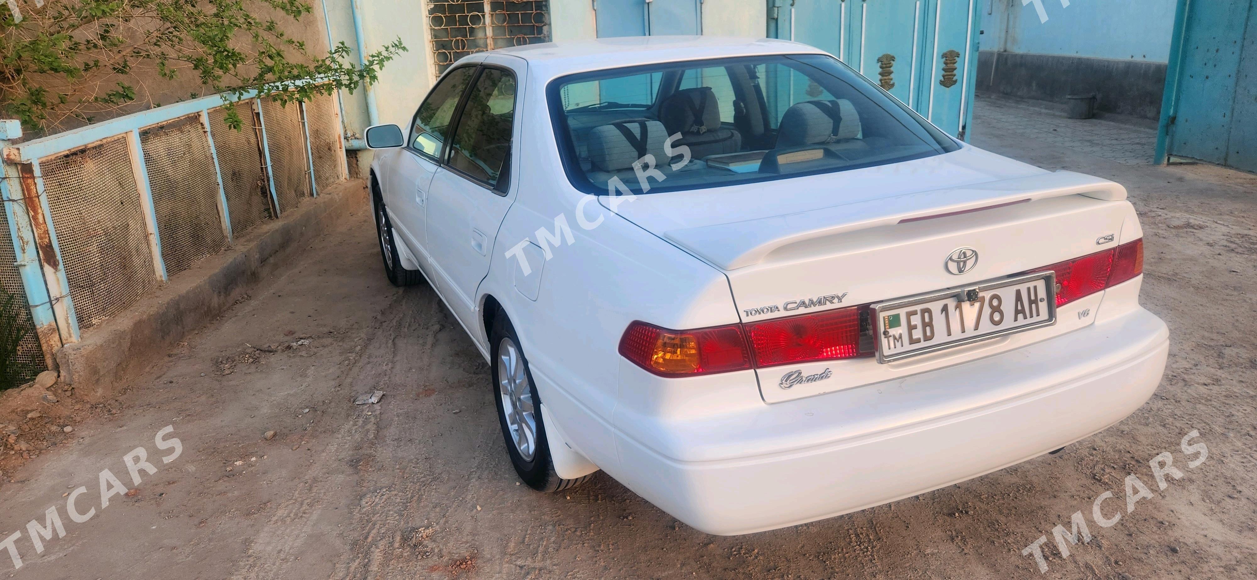 Toyota Camry 1999 - 120 000 TMT - Теджен - img 5