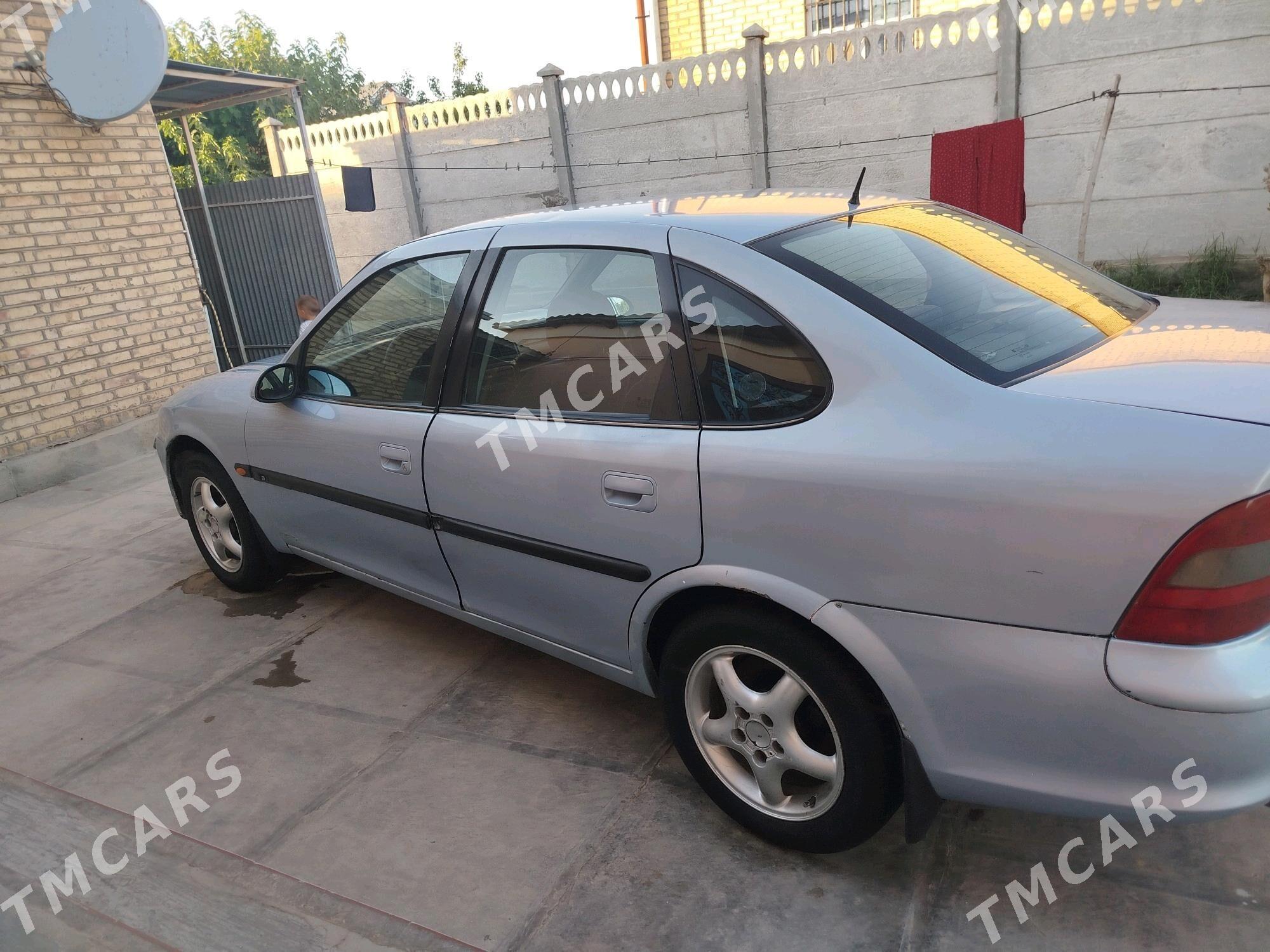 Opel Vectra 1997 - 32 000 TMT - Мары - img 2